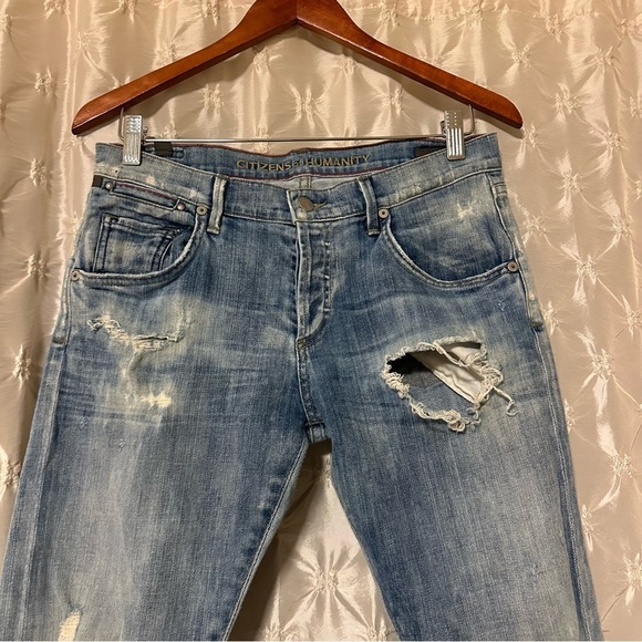 Citizens of Humanity Dylan Drop Rise Cropped Jeans Destroyed Distressed Straight - Picture 2 of 12